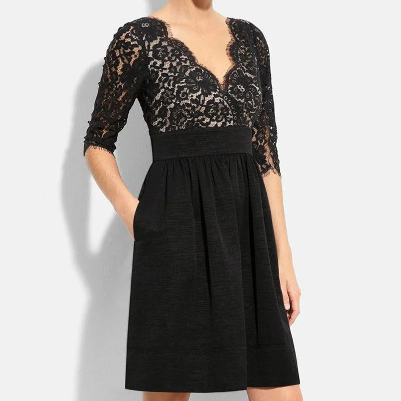 Slim A-Line Skirt See-Through button skirt front